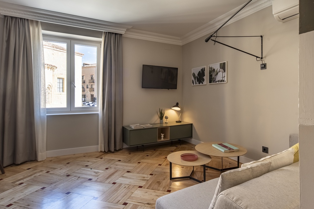 Superior Apartment