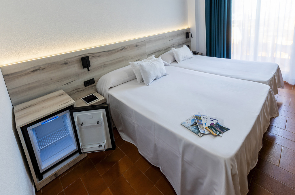 Doble con cama supletoria