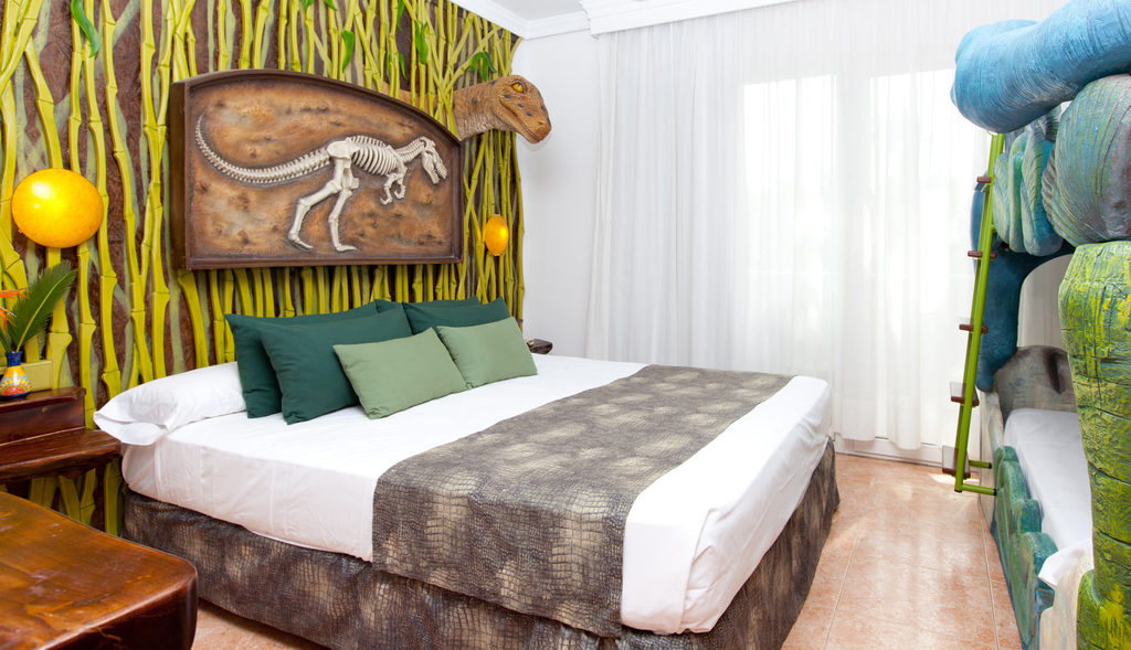 Family theme room