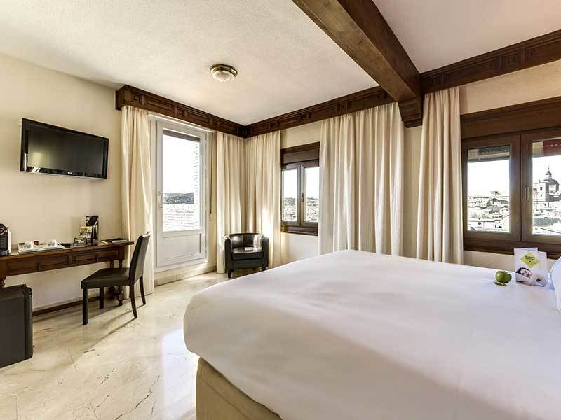 Panoramic Room