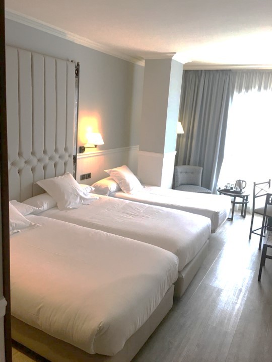 Familiar con Cama supletoria