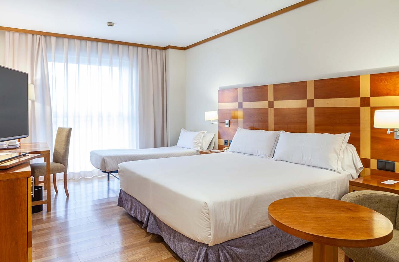 Habitación Doble con supletoria | Senator Hotels \u0026 Resorts, image size:1326x869