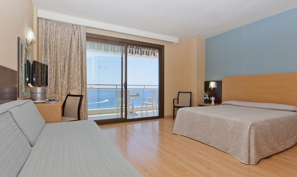 Habitación Superior Vista Mar Frontal