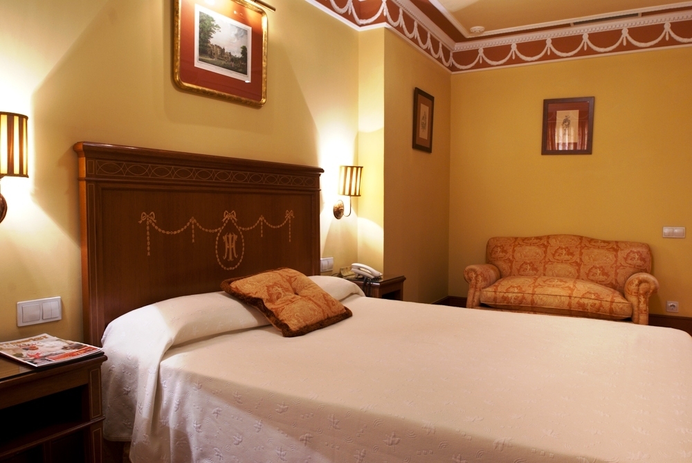 Rooms Hotel Inglaterra Seville Official website