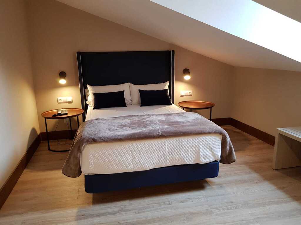 Single Attic