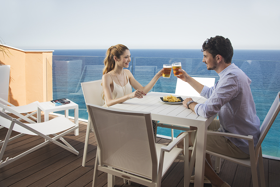 Apartamento de 2 dormitorios con Vistas al Mar Premium