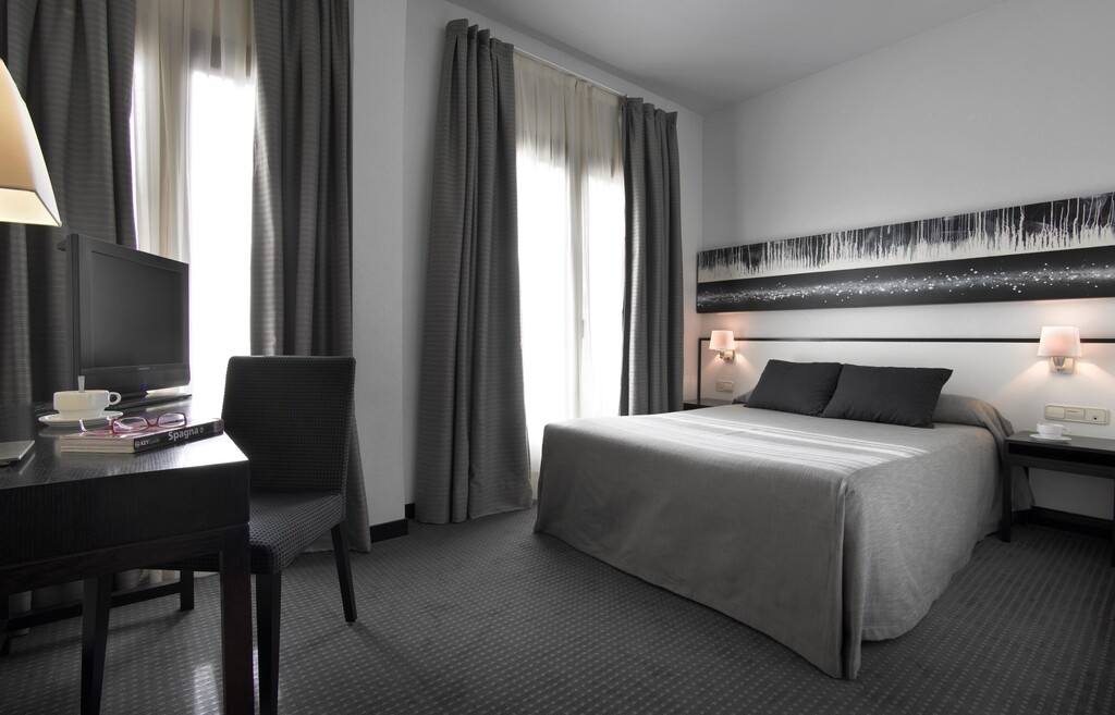 Doble Comfort Matrimonial - Hotel Maciá Plaza