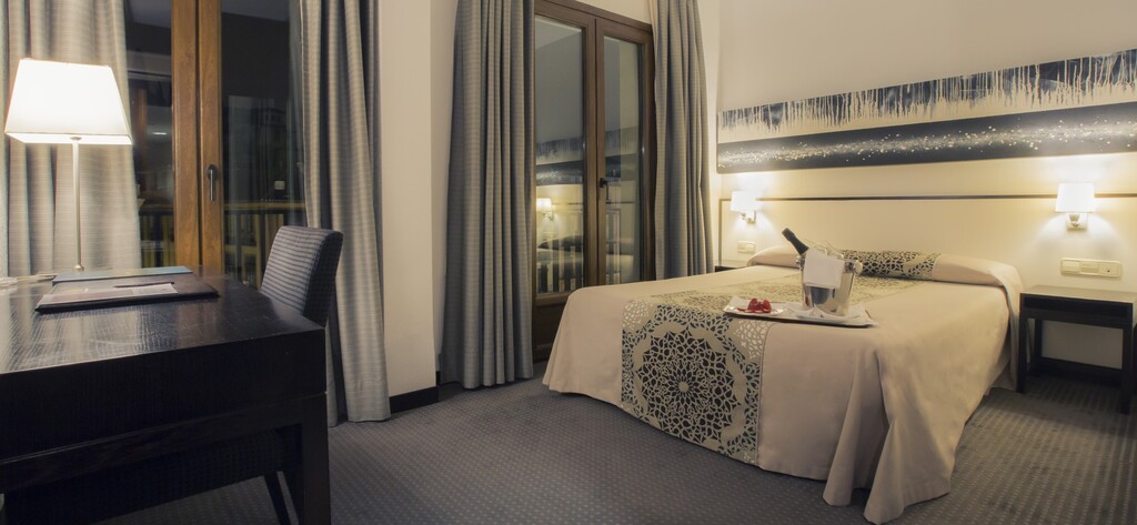 Simple Comfort - Hotel Maciá Plaza