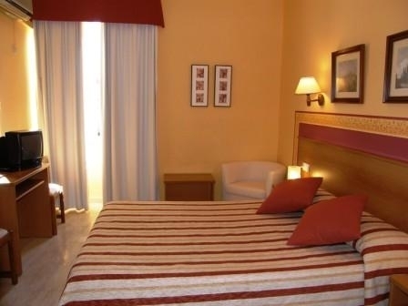 Doble (una cama de matrimonio)