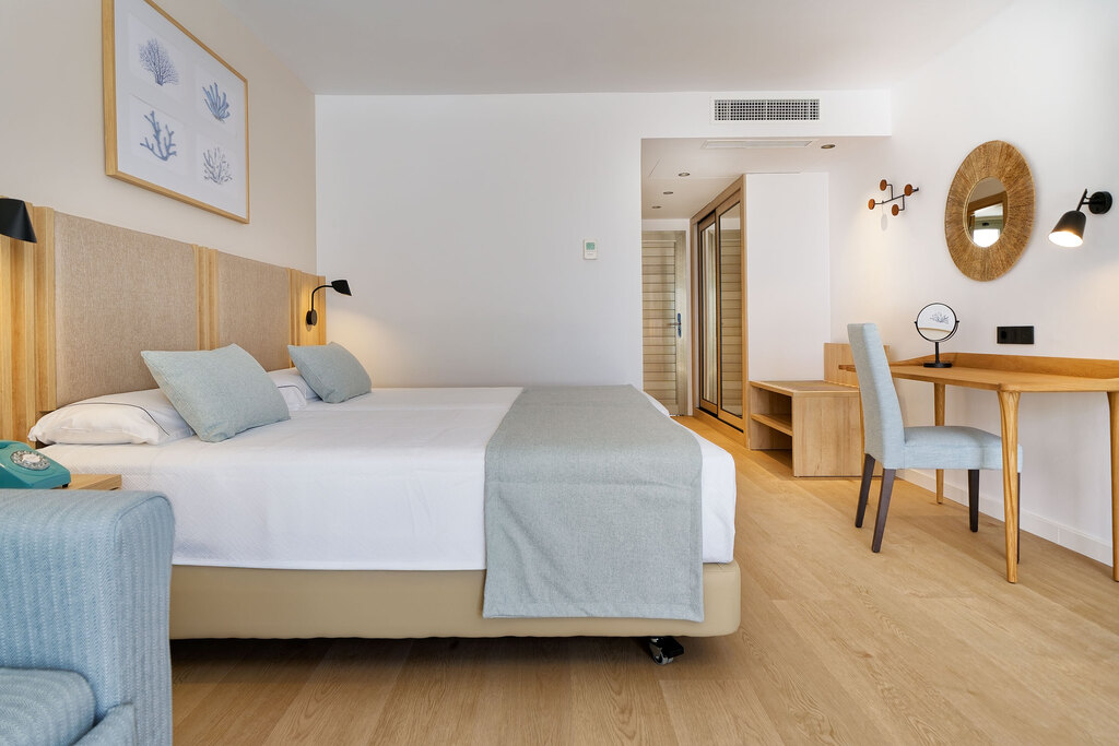 Double Room With Side Sea View