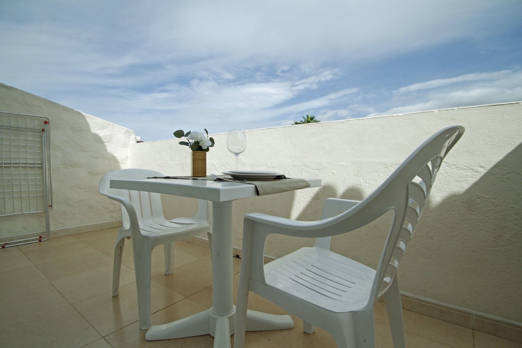 Terrace Studio - short stay