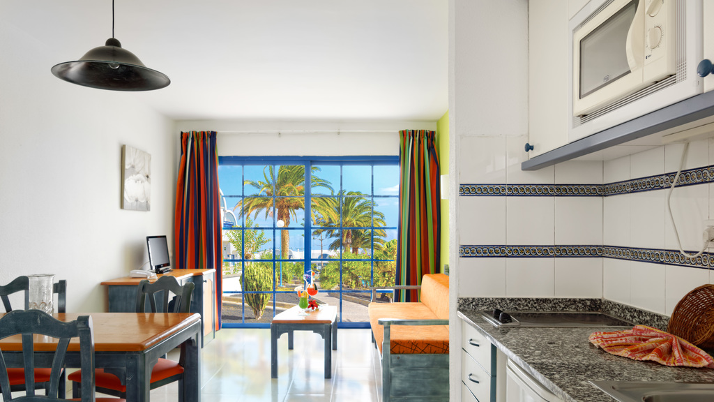 One Bedroom Apartment