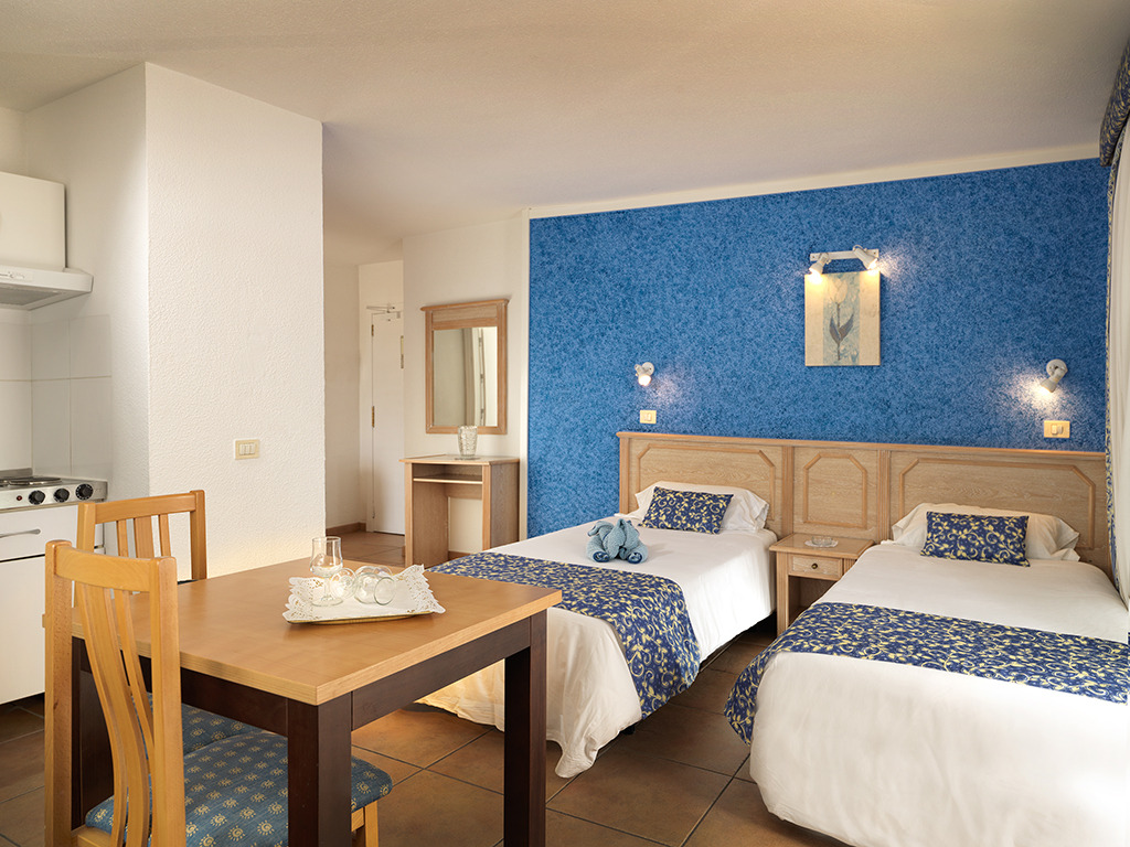 Studio with balcony (max. 2 people) Oro Blanco Apartments Playa de las Americas Arona