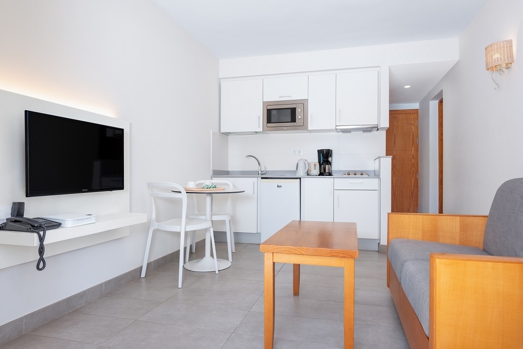Classic 1 bedroom Bungalow