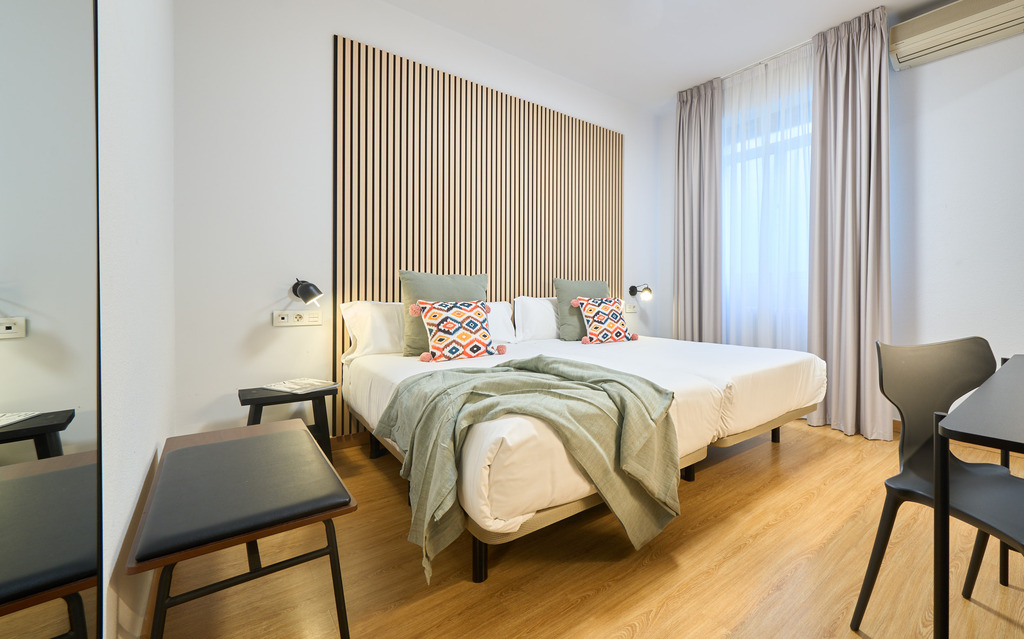 Twin Room