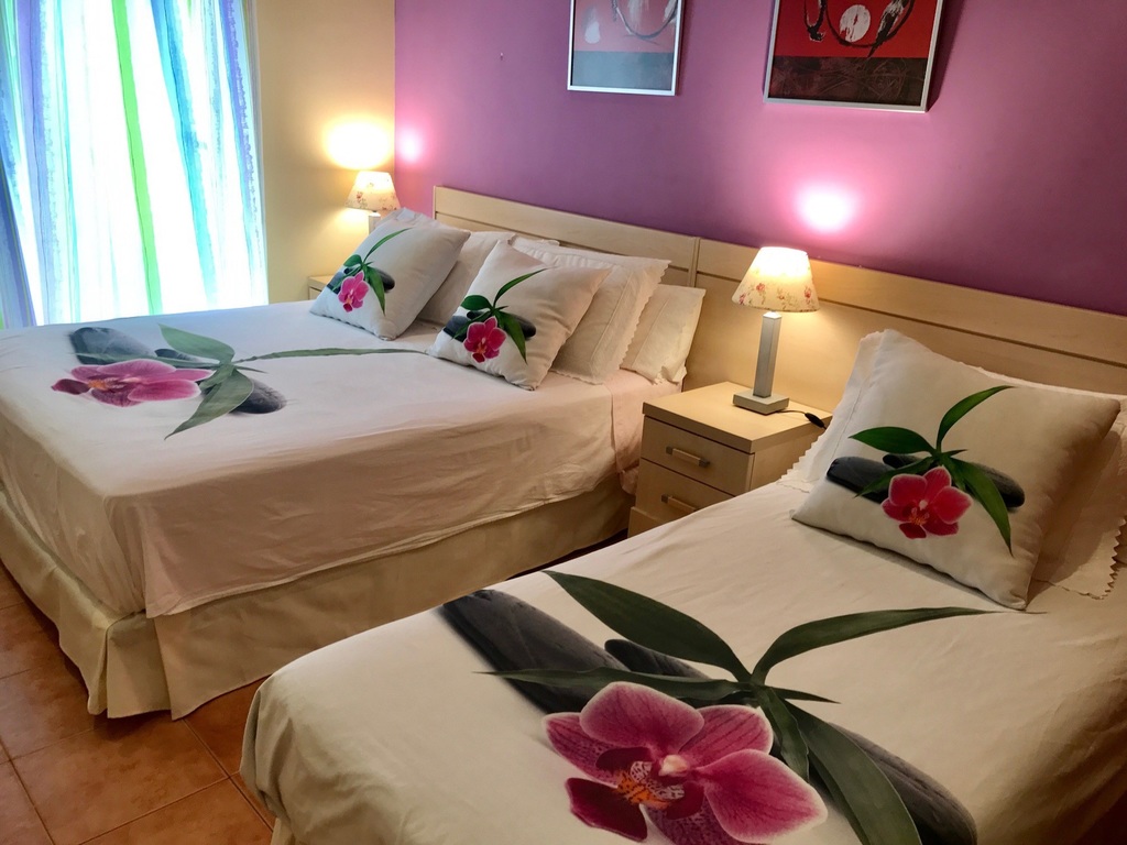 Family triple room
