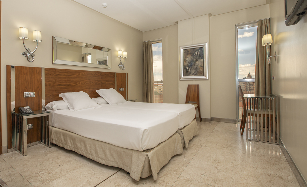 Twin Room Panoramic View