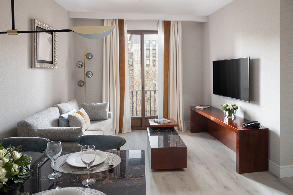 Apartamento de 2 habitaciones con vistas al Paseo de Gracia