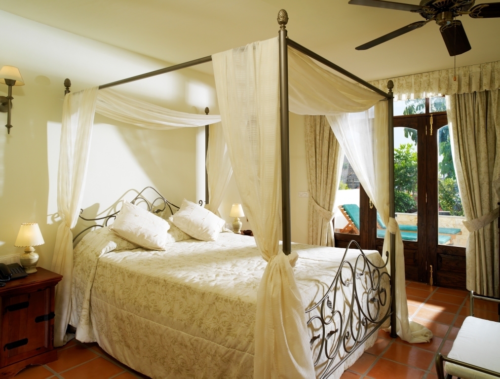 2 Bedroom Apartment Suite
