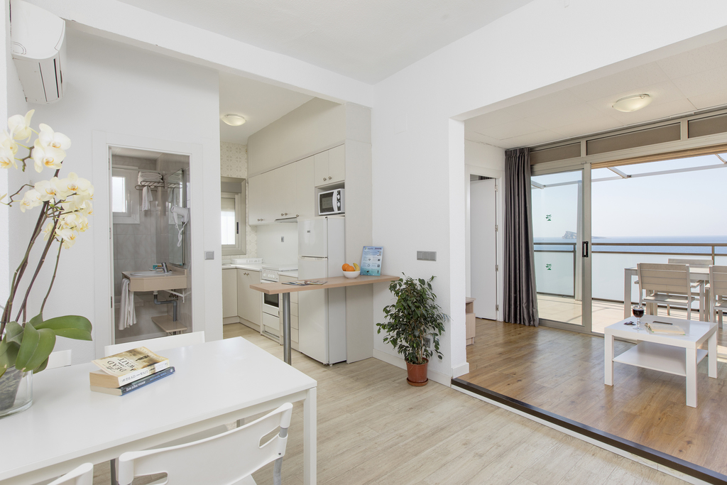 Superior One Bedroom Apartment Sea View (71)