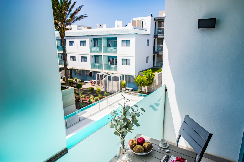 Apartamento vista piscina