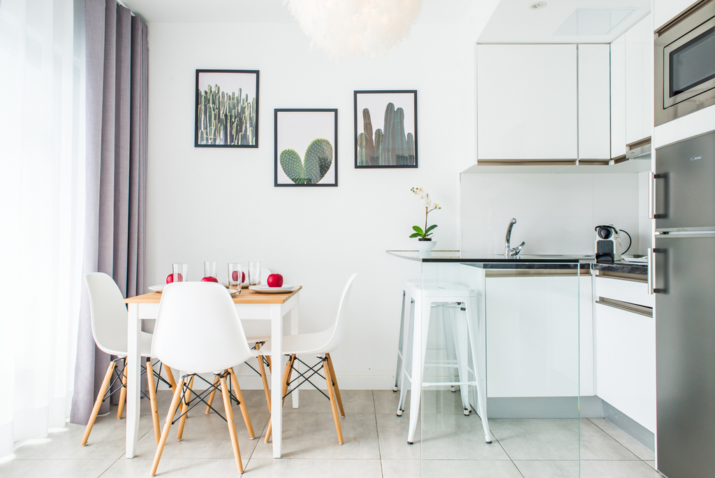Two Bedroom Apartment L