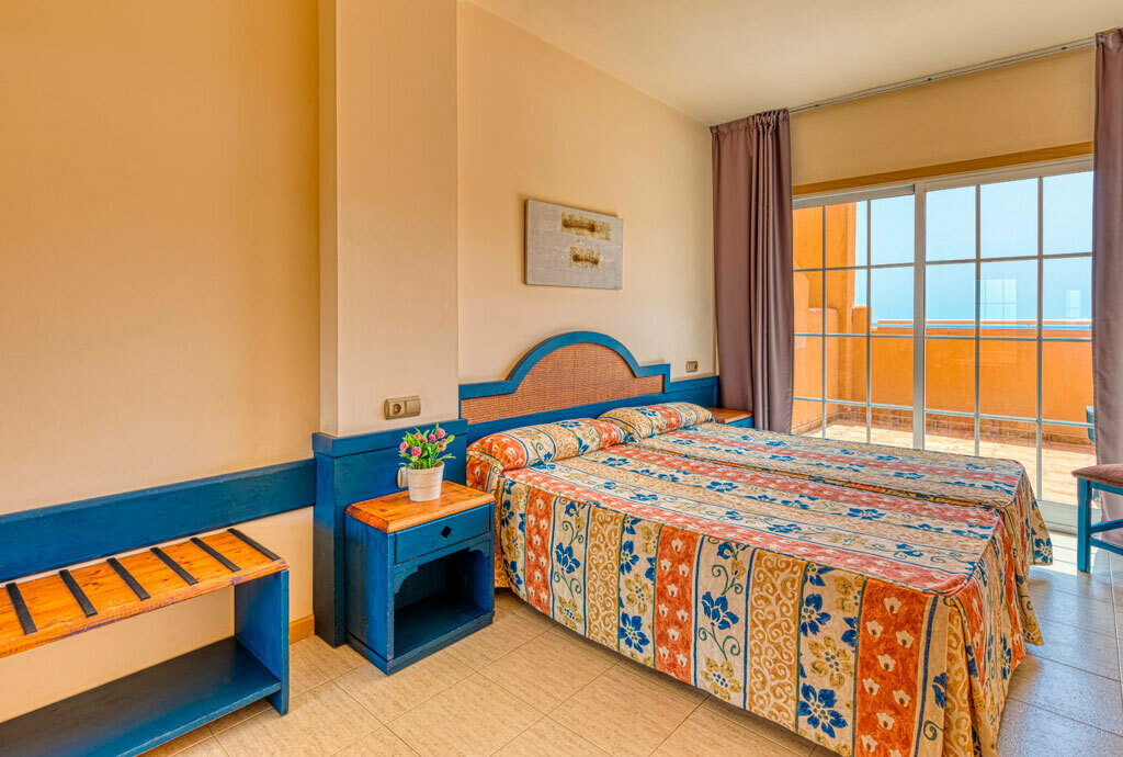 One Bedroom Apartment