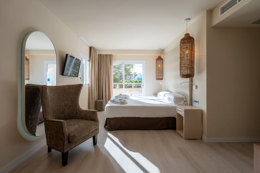 Selected Superior Room Panoramic View