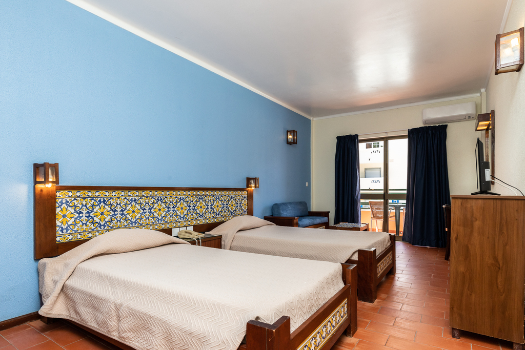 Quarto Twin