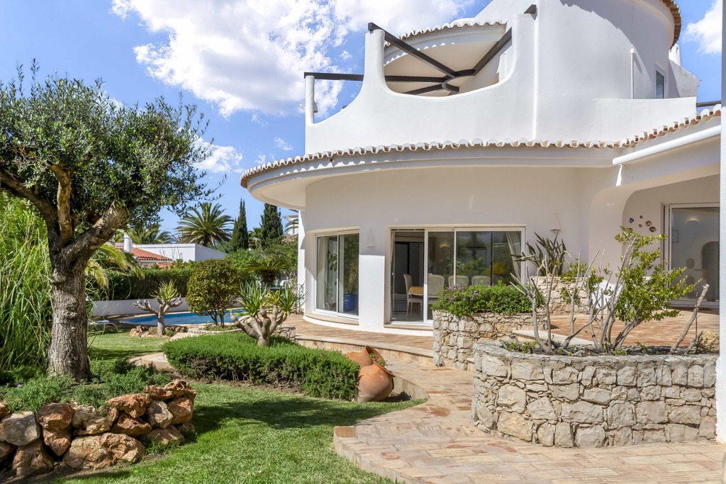 Casa Estrelas - 5 bedroom villa with pool