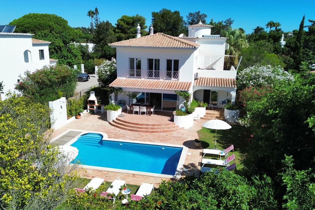 Casa Capricio - Moradia de luxo de 4 quartos com piscina