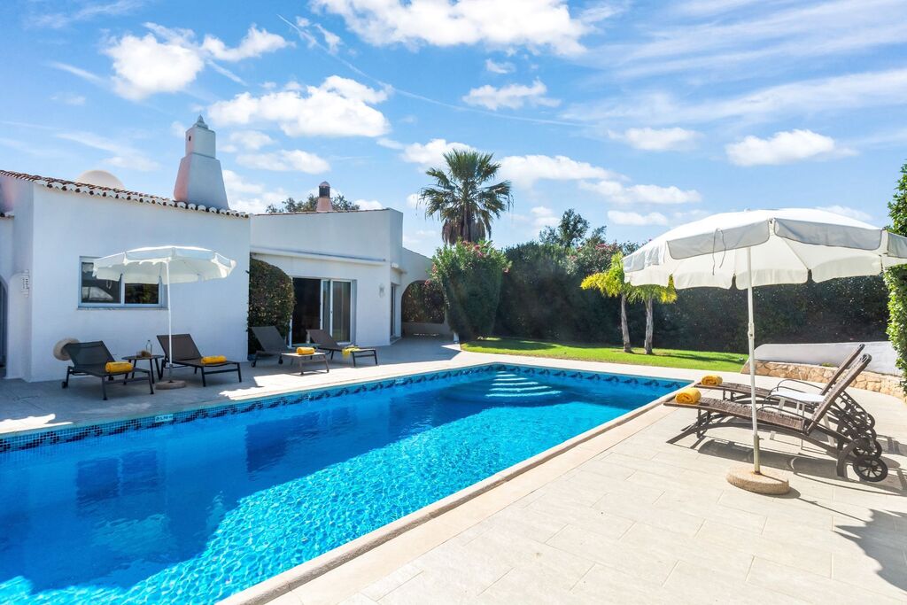 Casa Corrida - Villa mit 3 Schlafzimmern und Pool