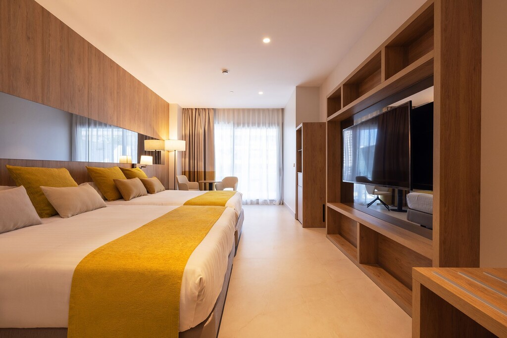 Gold Room