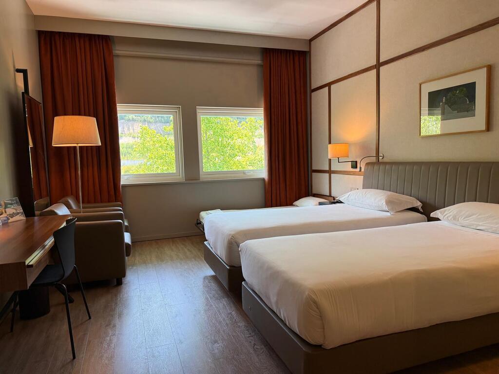 Quarto Twin com Cama Extra