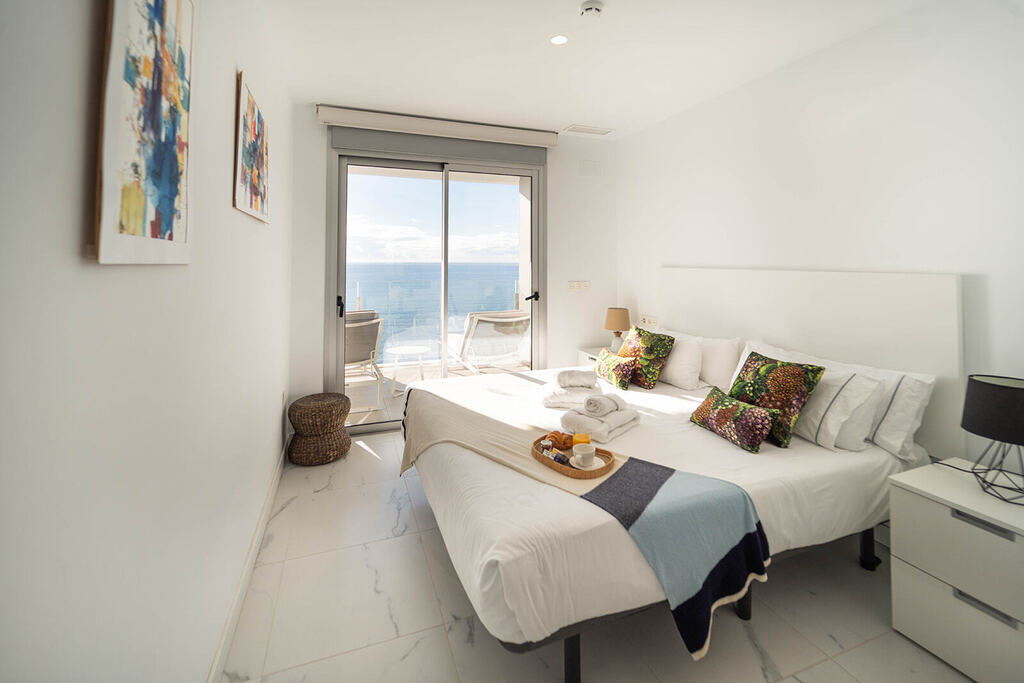 1 Bedroom Apartment Sea Views Premium