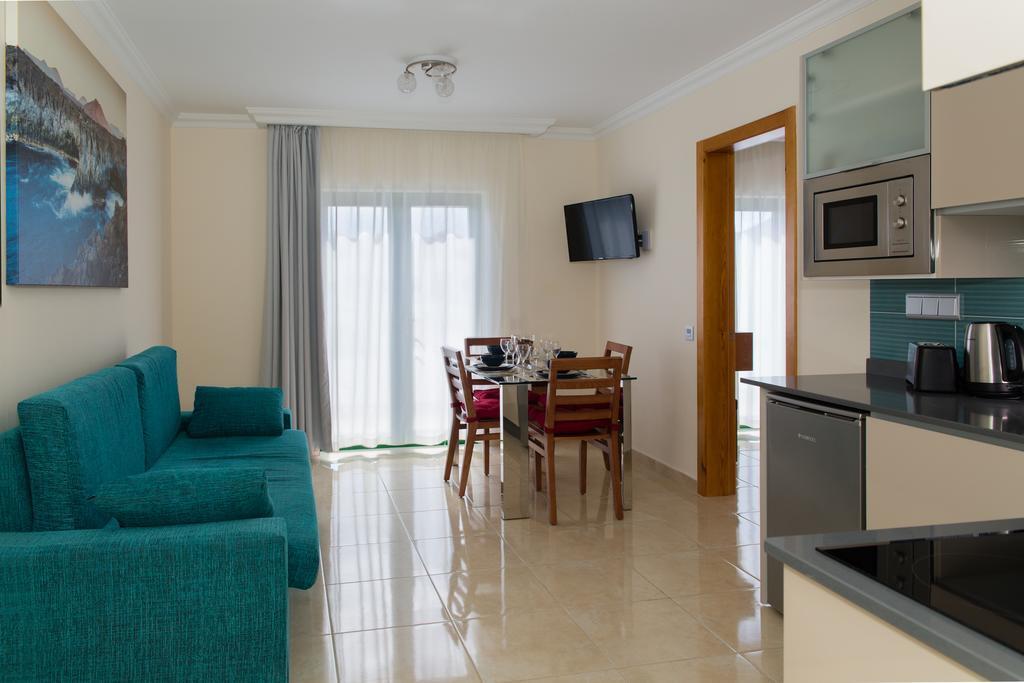 One Bedroom Apartment