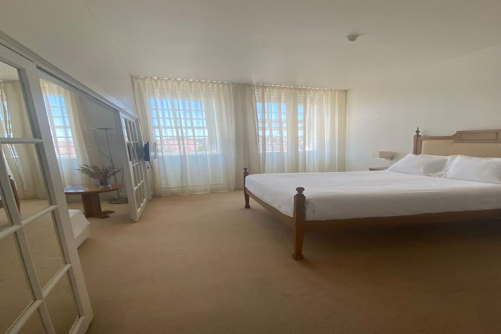 Historical Suite
