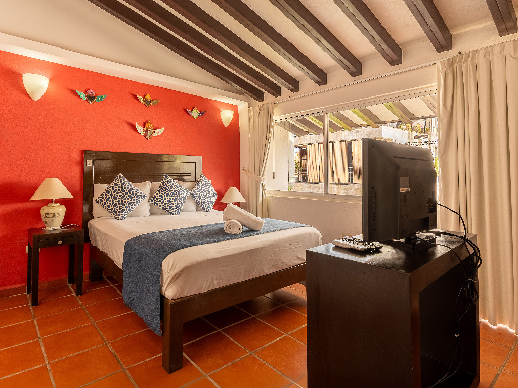 Rainbow Paradise 2 Bedroom apartment