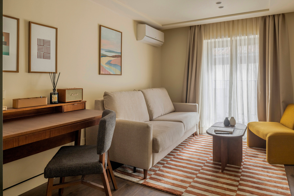 2 Bedroom Apartment