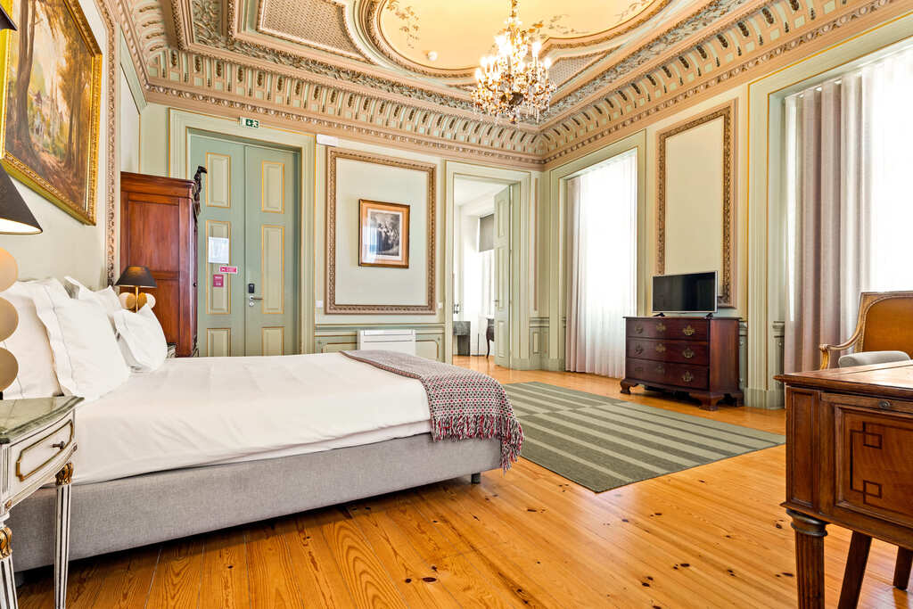 Suite Signature