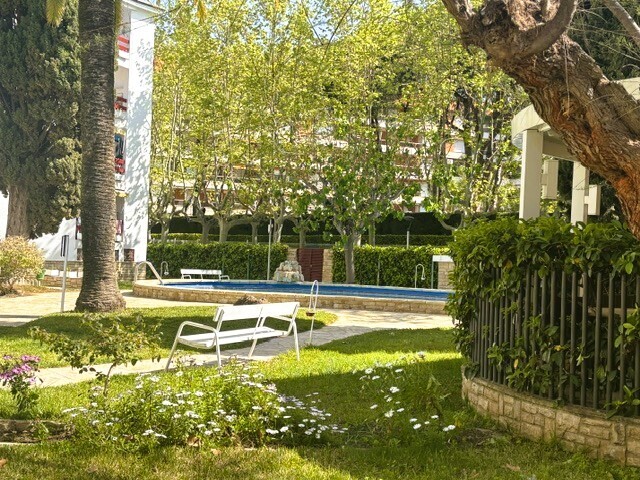 Corcega Estudio 2 Pax con Balcon