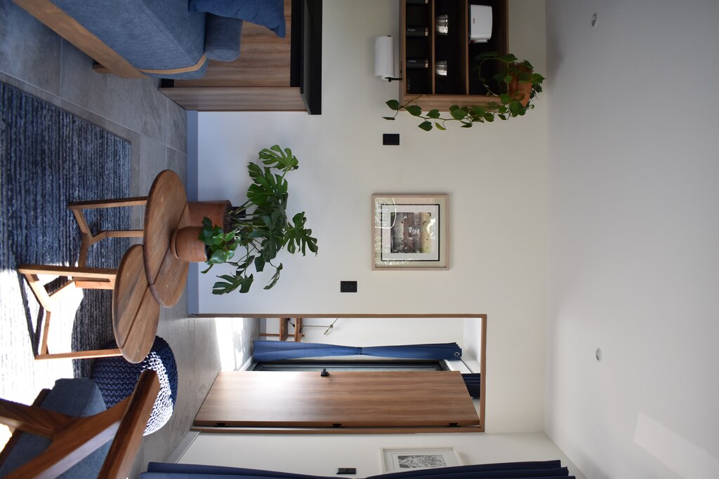 Corner Suite Planta Baja con Balcón