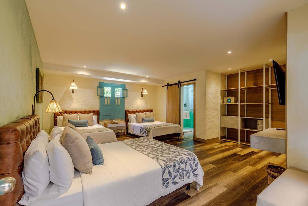 Superior Family Room