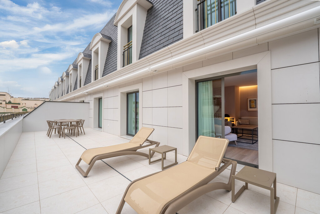 Junior Suite with Terrace