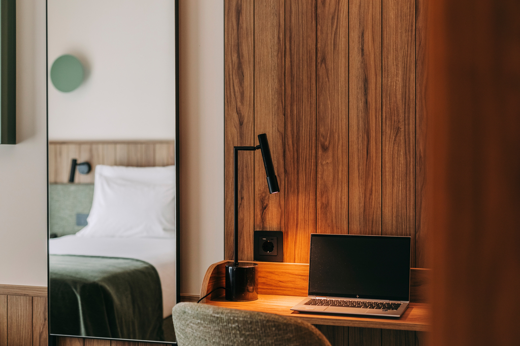 Individual Room with Balcony