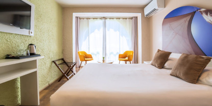 Starboard Double Room with Lounge