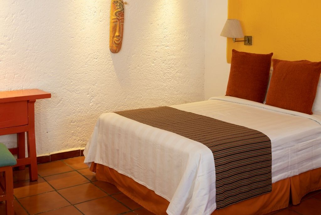 Estándar King - Hotel Racquet Cuernavaca