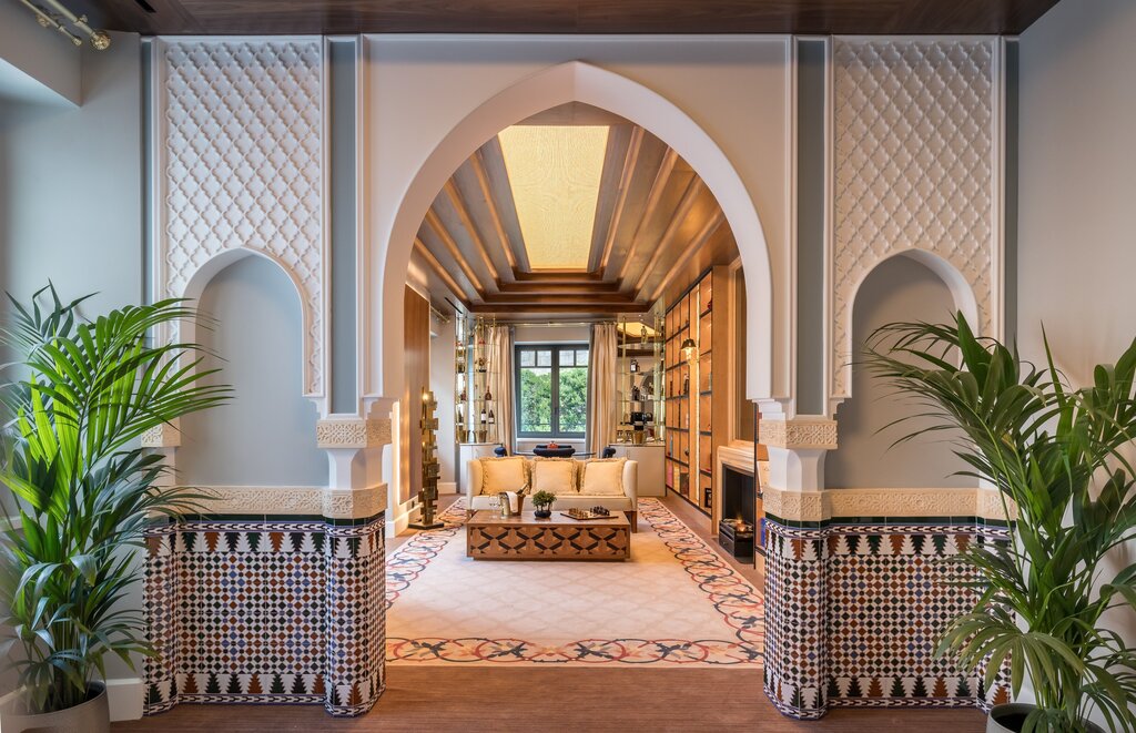 Grand Claridge Cathedral Suite