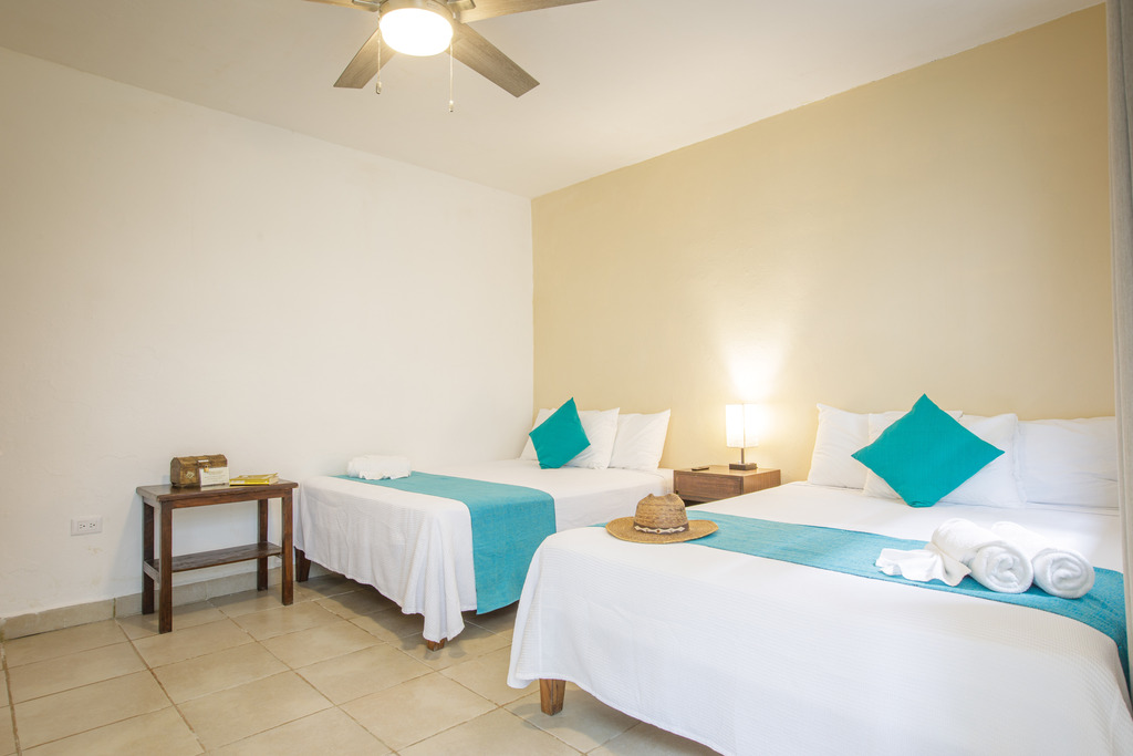 Standard Family - 2 Double Beds