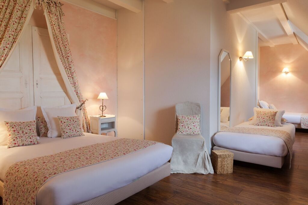 Chambre Familiale - Hôtel Verger des Chateaux